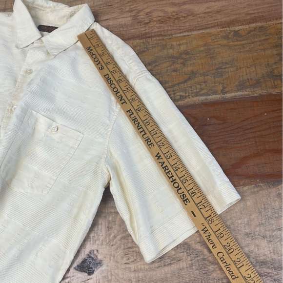 Tori Richard Mens Large Hawaiian Shirt Button Up Yellow Floral Embroidered Silk - Picture 5 of 10